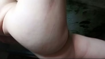 Трахни меня сильно, грязный ублюдок, я твоя шлюха