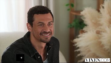 Шлюха Лиана Ловингс отсасывает твердый член без перерывов